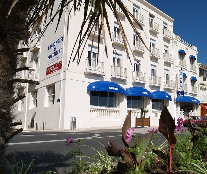 Cerise Royan - Le Grand Hotel De La Plage Exterior foto